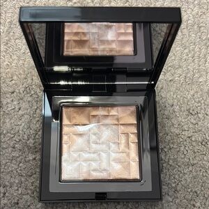 Bobbi Brown Pink Glow Highlighter